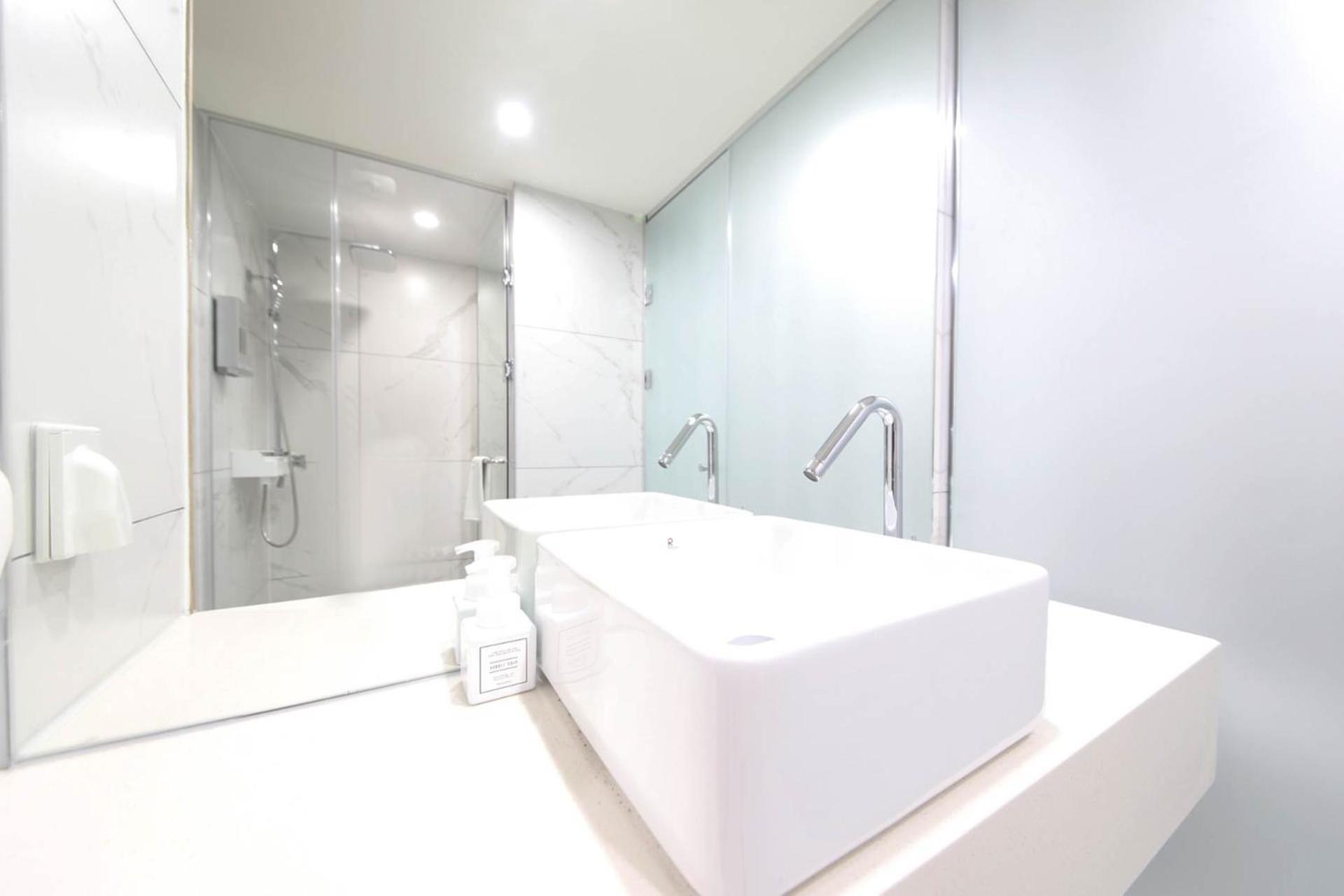 Busan H-Avenue Hotel Seomyeon Station Екстериор снимка